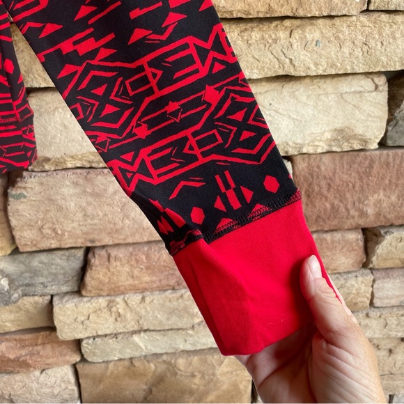 Columbia red black Holly Hideaway long sleeve top NWT - Picture 3 of 12